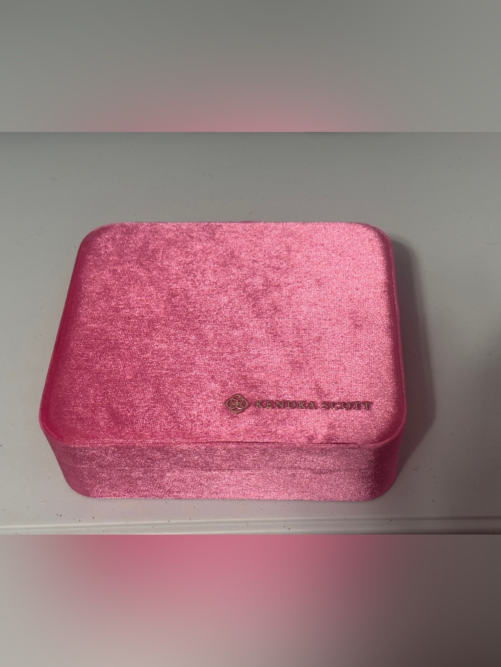 Kendra Scott Velvet Jewelry Box